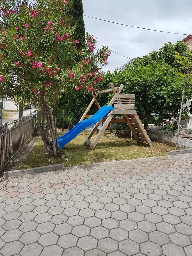 Apartments Nika Seline