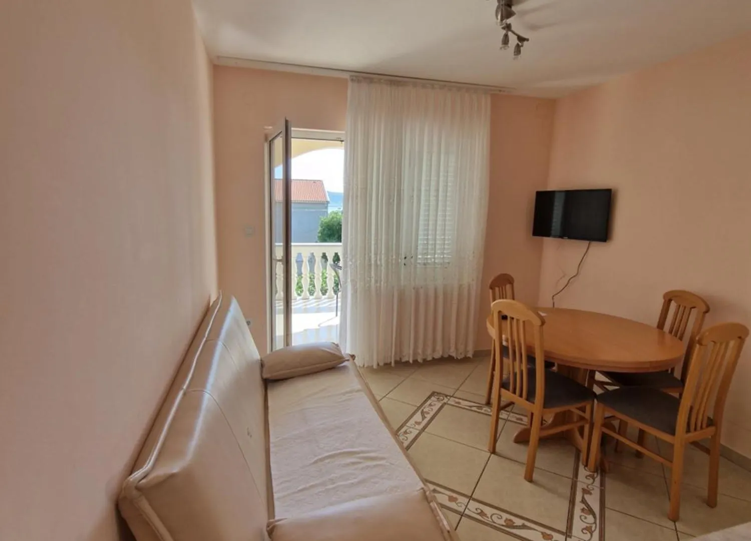 Apartments Nika Seline